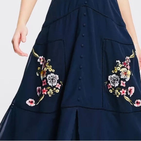 HOPE & IVY Dress Claudine Maxi Navy Chiffon Floral Embroidery NWT Sz 8 - Picture 8 of 14